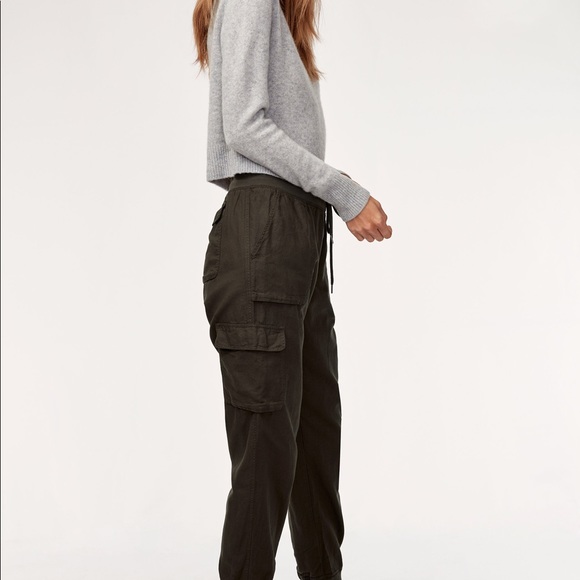Aritzia Community Cebu Pant - Picture 2 of 7